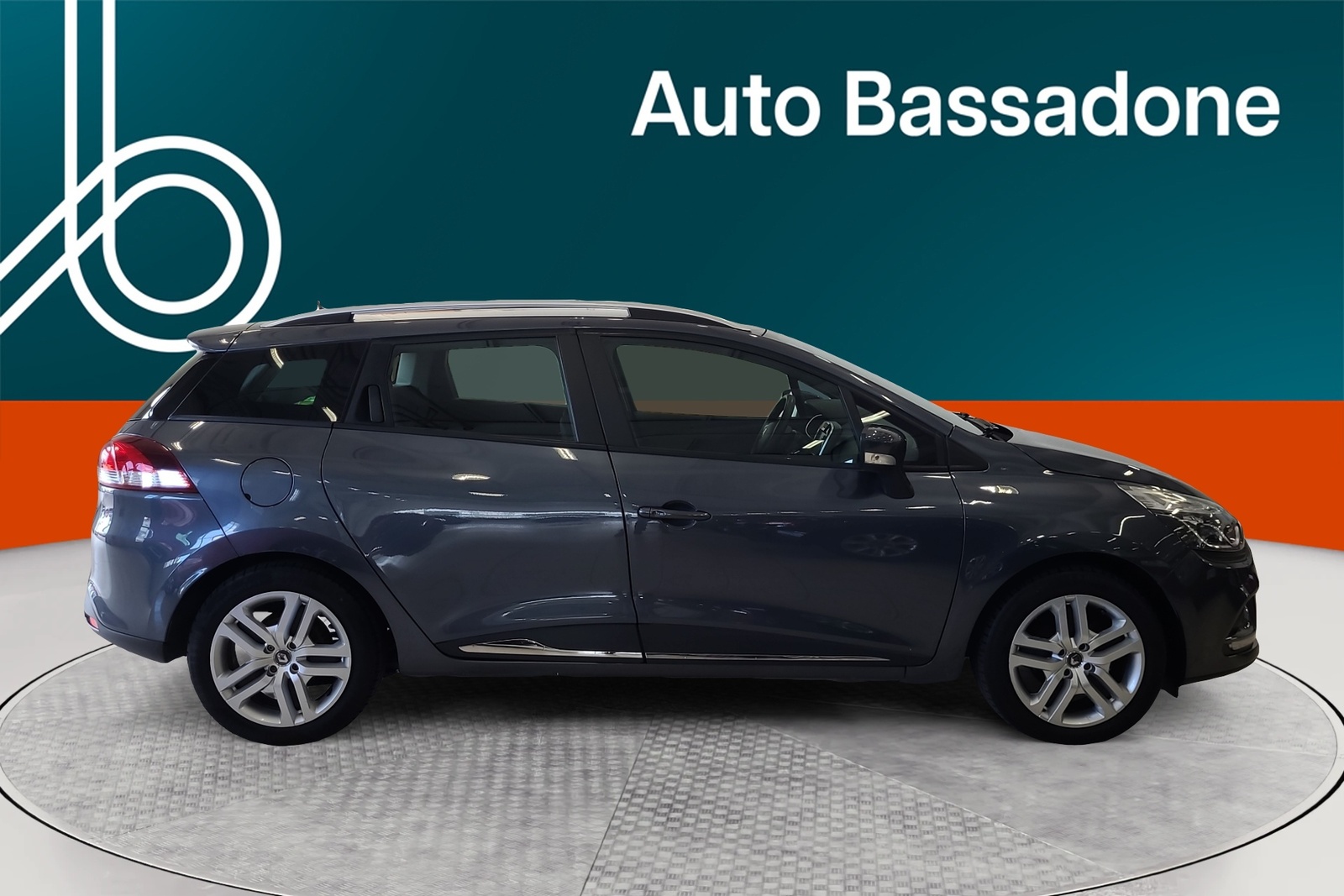Renault Clio 2019, photo 6/32