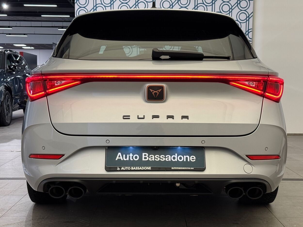 Cupra Leon VZ 4WD 2.0 228kW 2022, photo 7/28