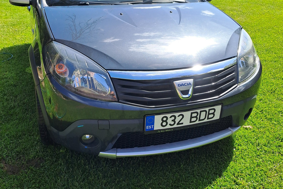 Dacia Sandero, 2010, 1.6, 64 kW, petrol+lpg, manuālā, priekšējā piedziņa