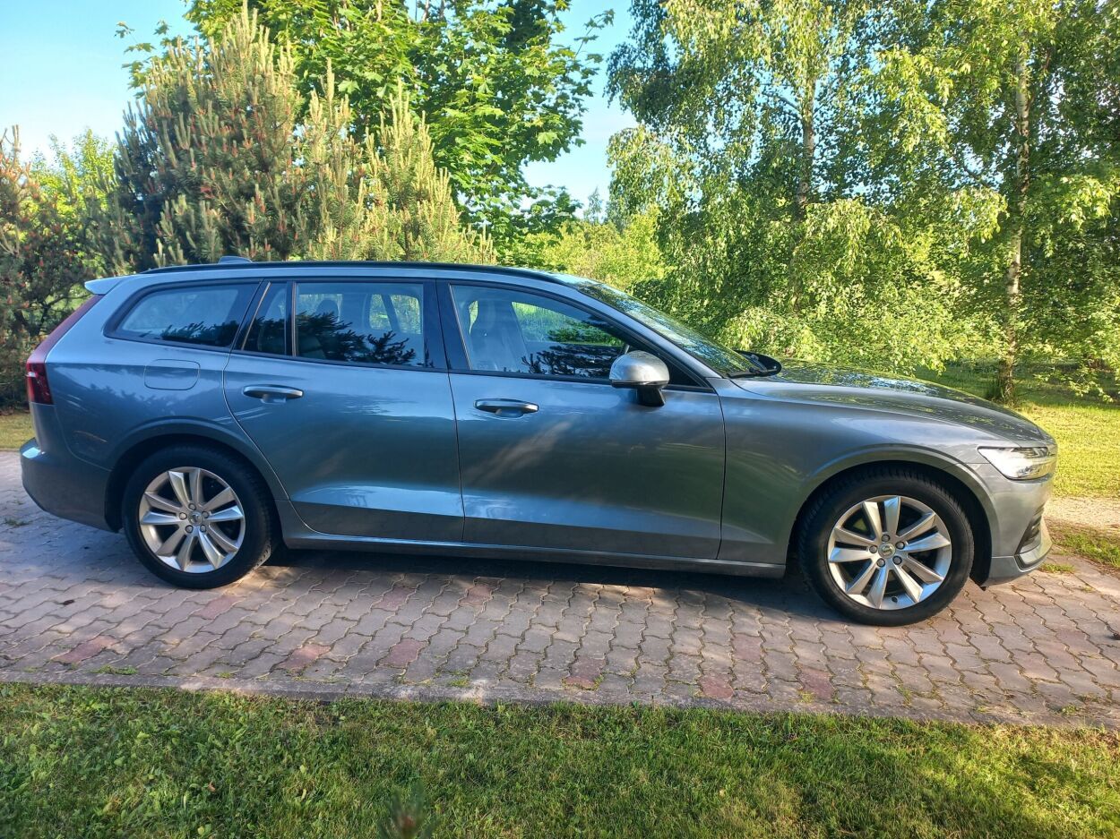 Volvo V60 2019, kuva 4/12