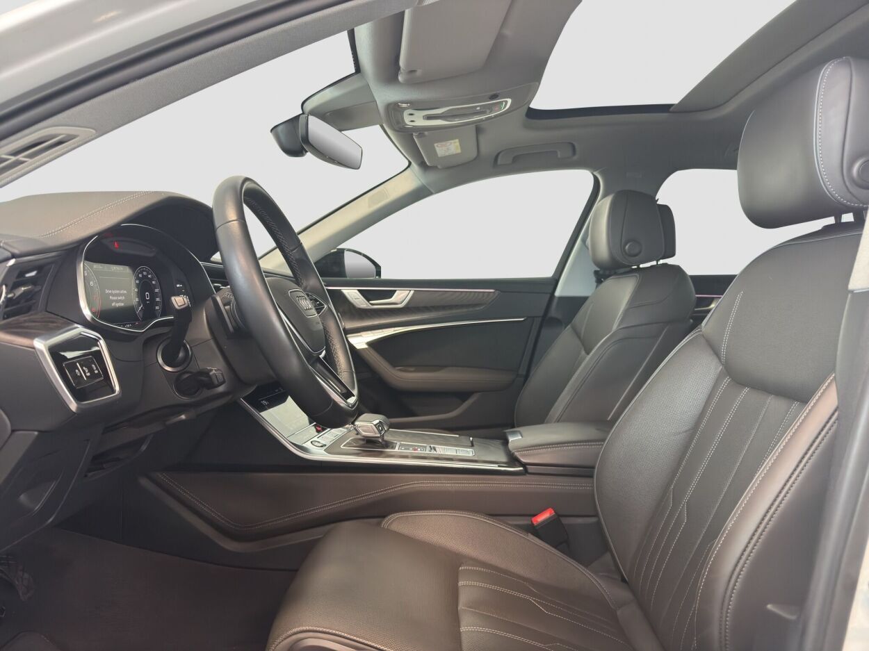 Audi A6 2023, photo 6/14