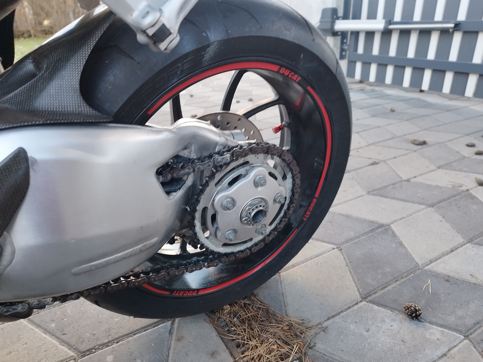 Ducati 848 2008, kuva 2/14