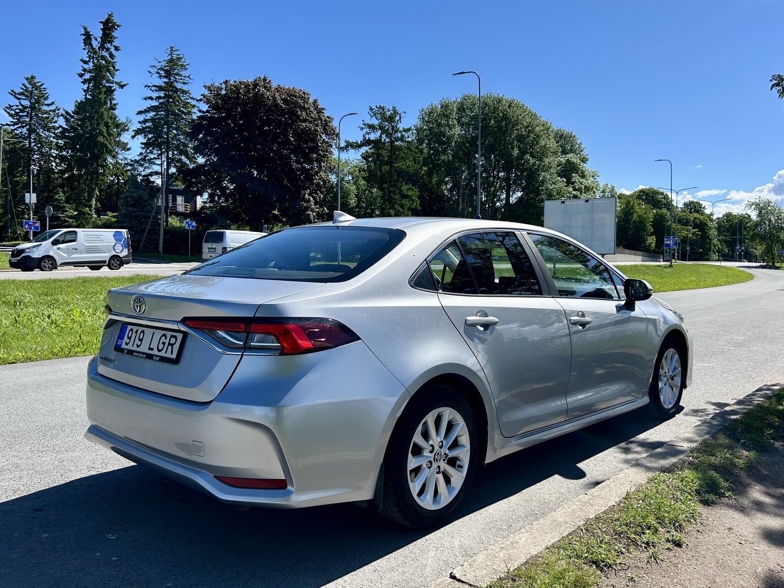 Toyota Corolla 2022, photo 6/14