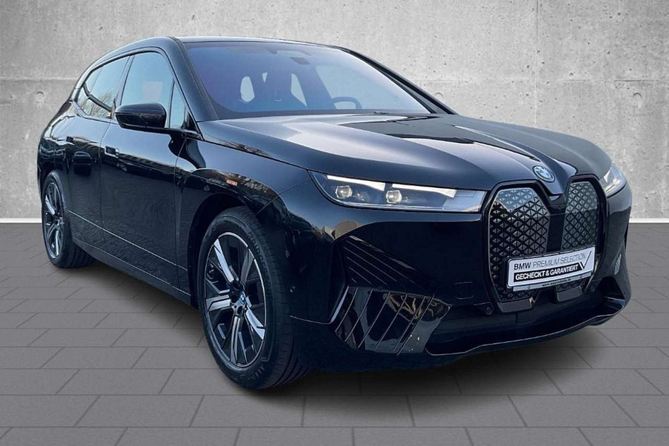 BMW iX, 2025, 240 kW, electric, automatic, four-wheel drive