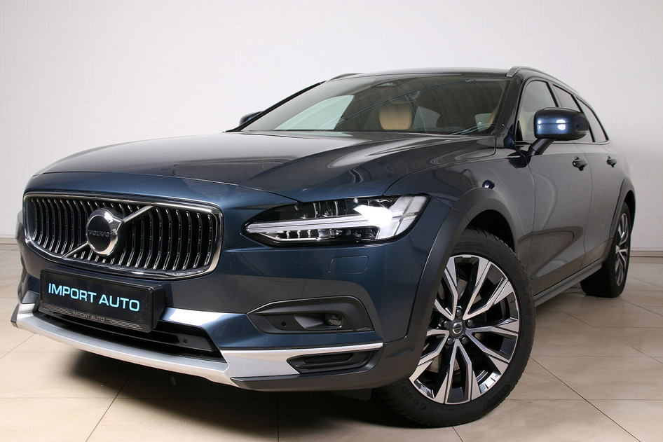 Volvo V90 Cross Country, 2022, 2.0, 173 kW, гибрид (дизель/электричество), автомат, полный привод
