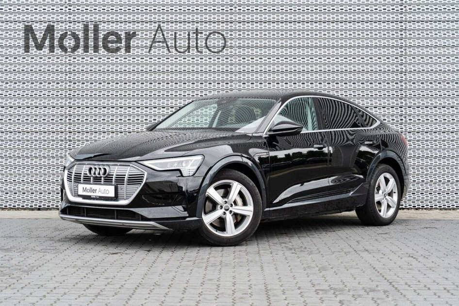Audi e-tron, 2022, 300 kW, электричество, автомат, полный привод