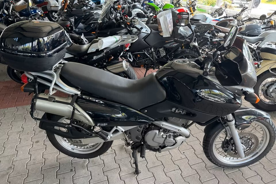 Suzuki XF 650 Freewind, 2001, 0.6, 35 kW, bensiin, manuaal, tagavedu