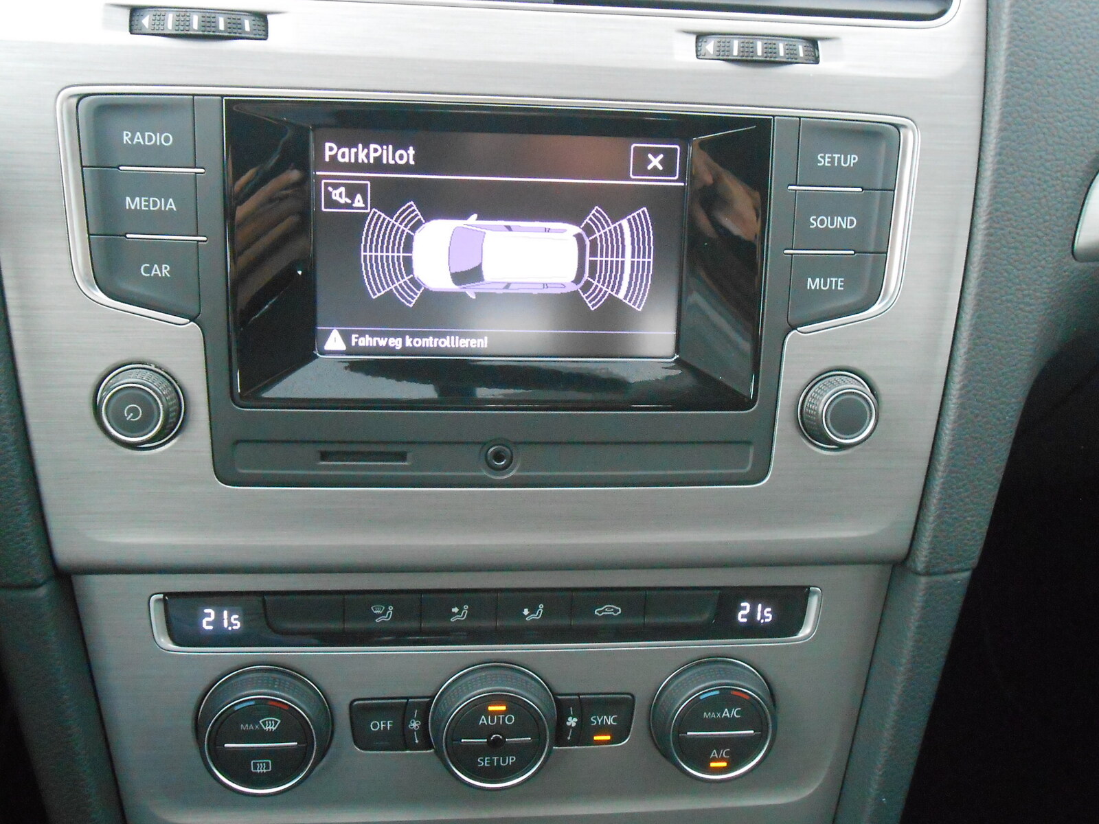 Volkswagen Golf 2014, photo 6/18