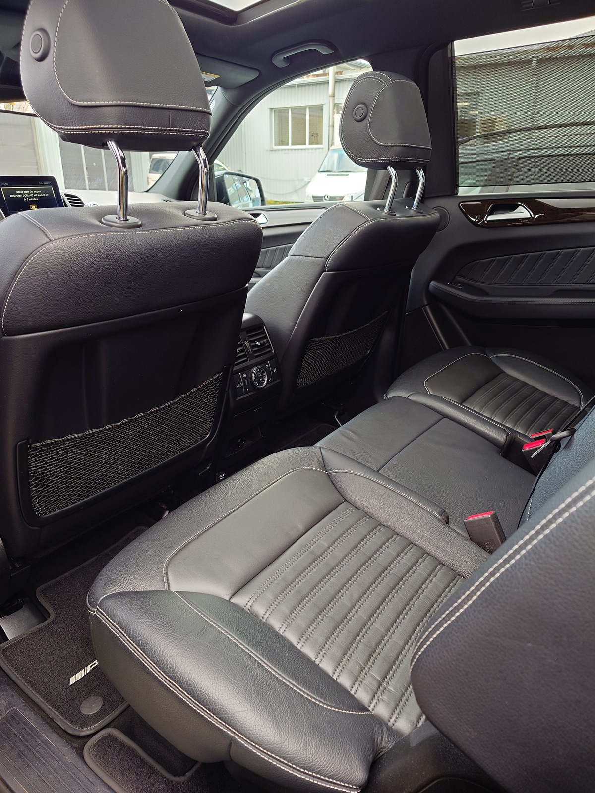 Mercedes-Benz GLS 350 2017, photo 7/8