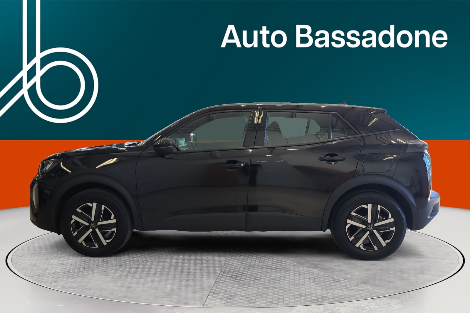 Peugeot 2008 2024, photo 2/32