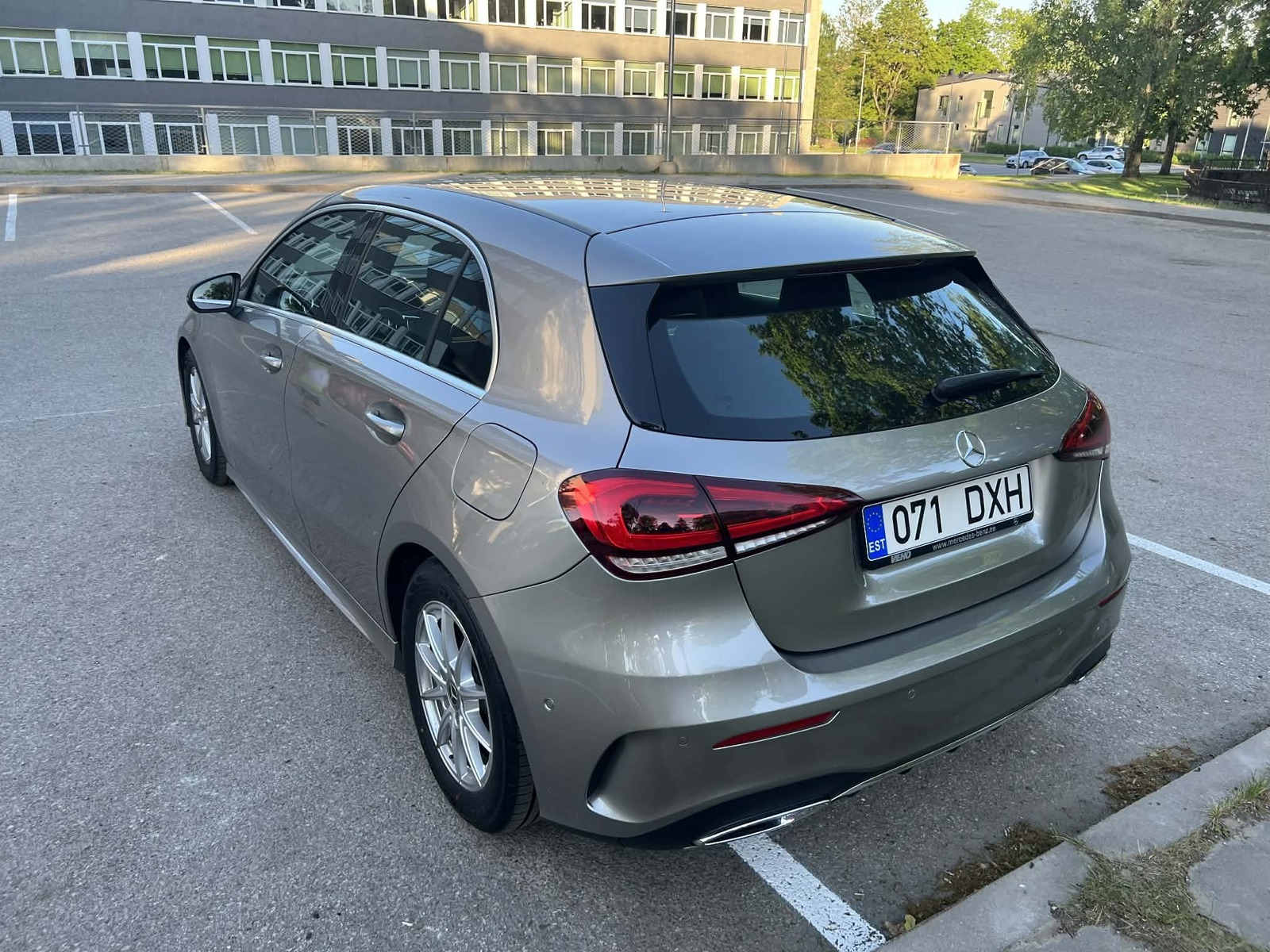 Mercedes-Benz A 180 2020, kuva 3/5