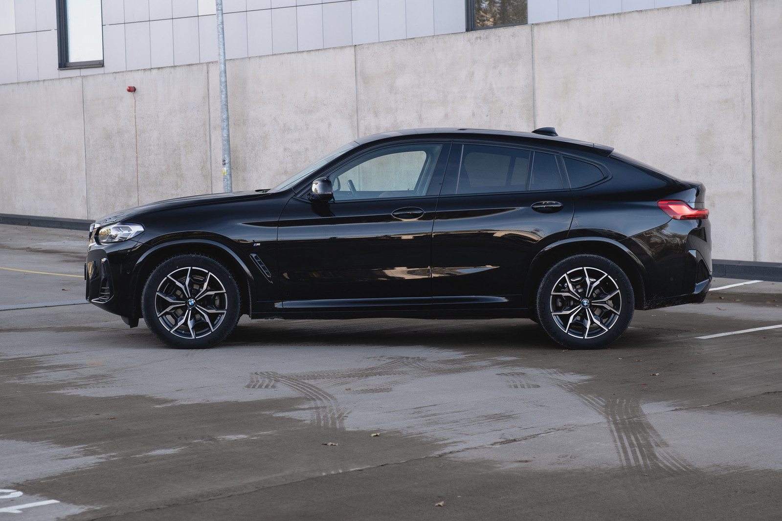 BMW X4 2022, kuva 3/38