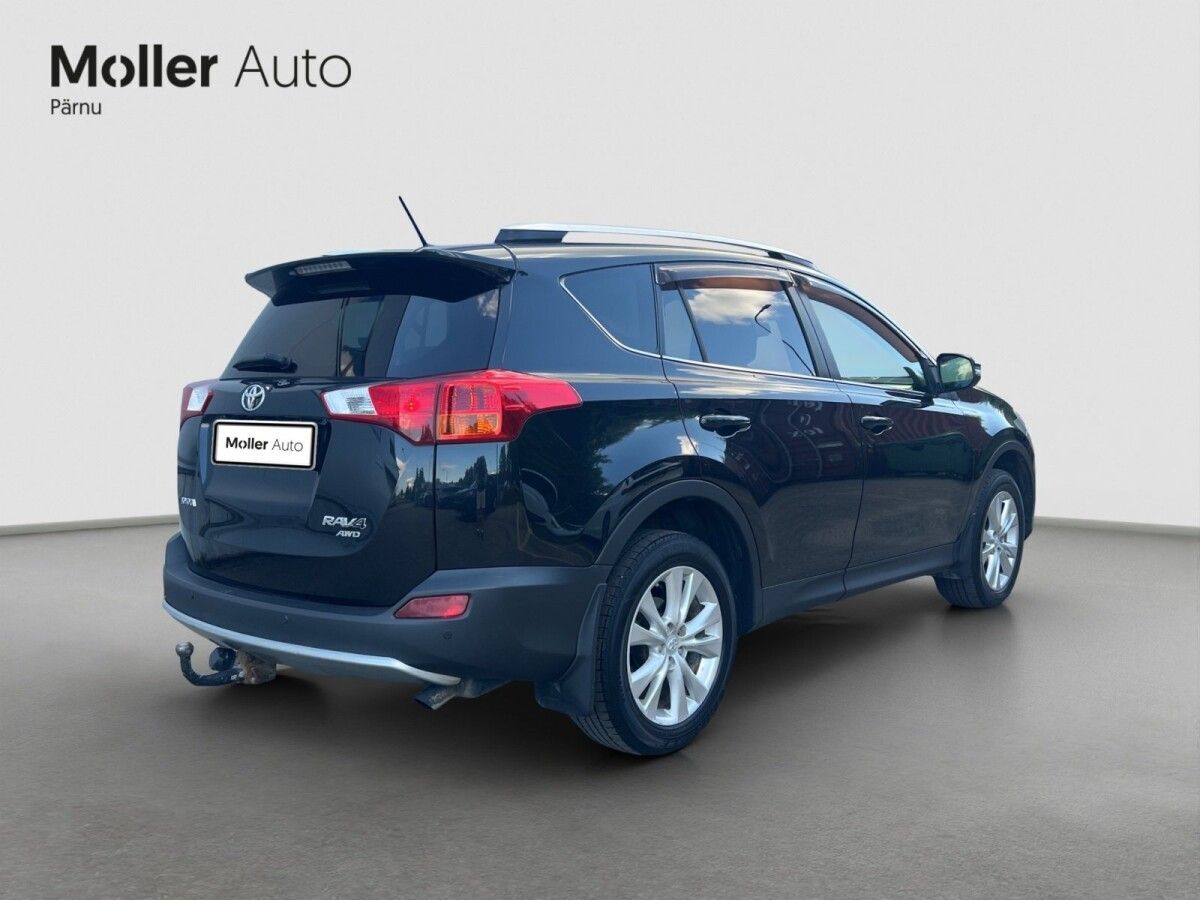 Toyota RAV4 2013, photo 2/10