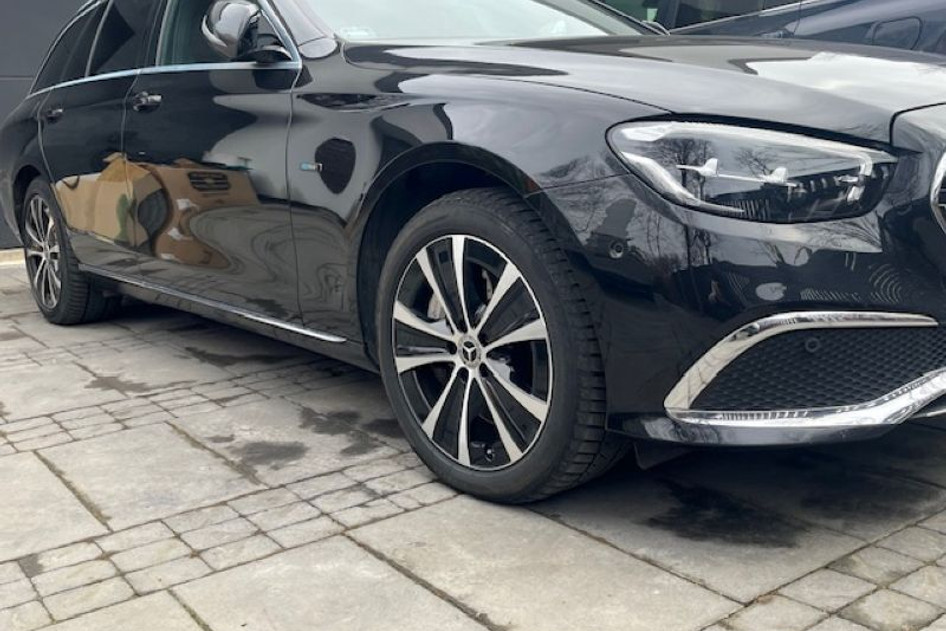 Mercedes-Benz E 300, 2021, 2.0, 143 kW, pistikhübriid (diisel/elekter), automaat, nelikvedu