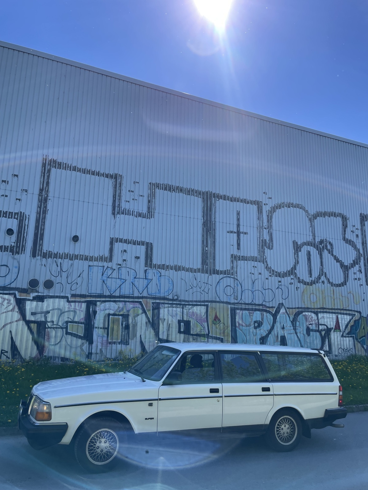 Volvo 240 1993, photo 3/10