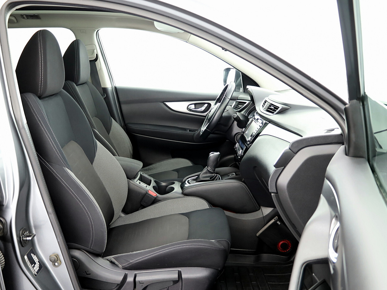 Nissan Qashqai 2018, kuva 6/10