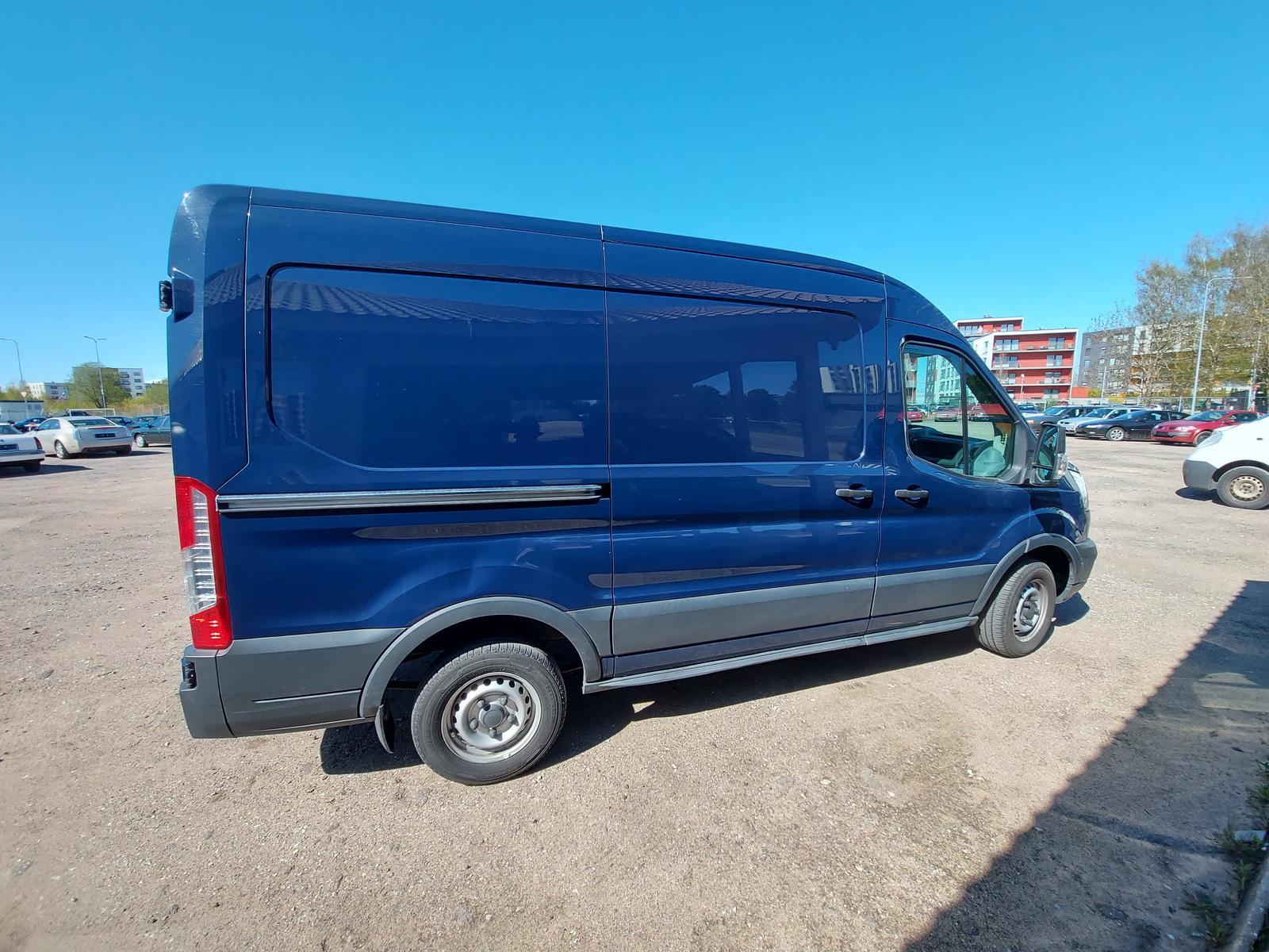 Ford Transit 2015, kuva 2/6