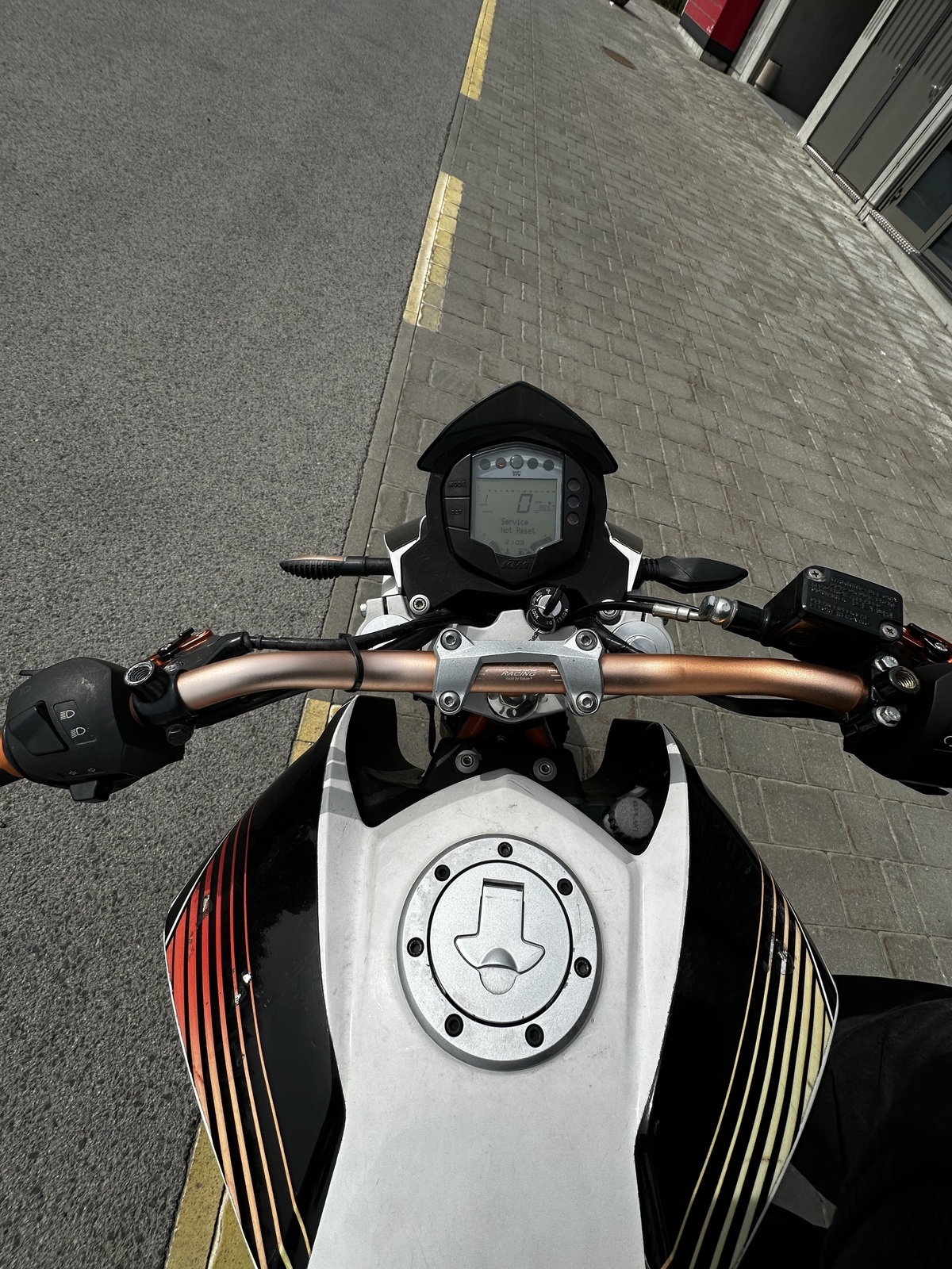 KTM 125 DUKE 2013, photo 3/3