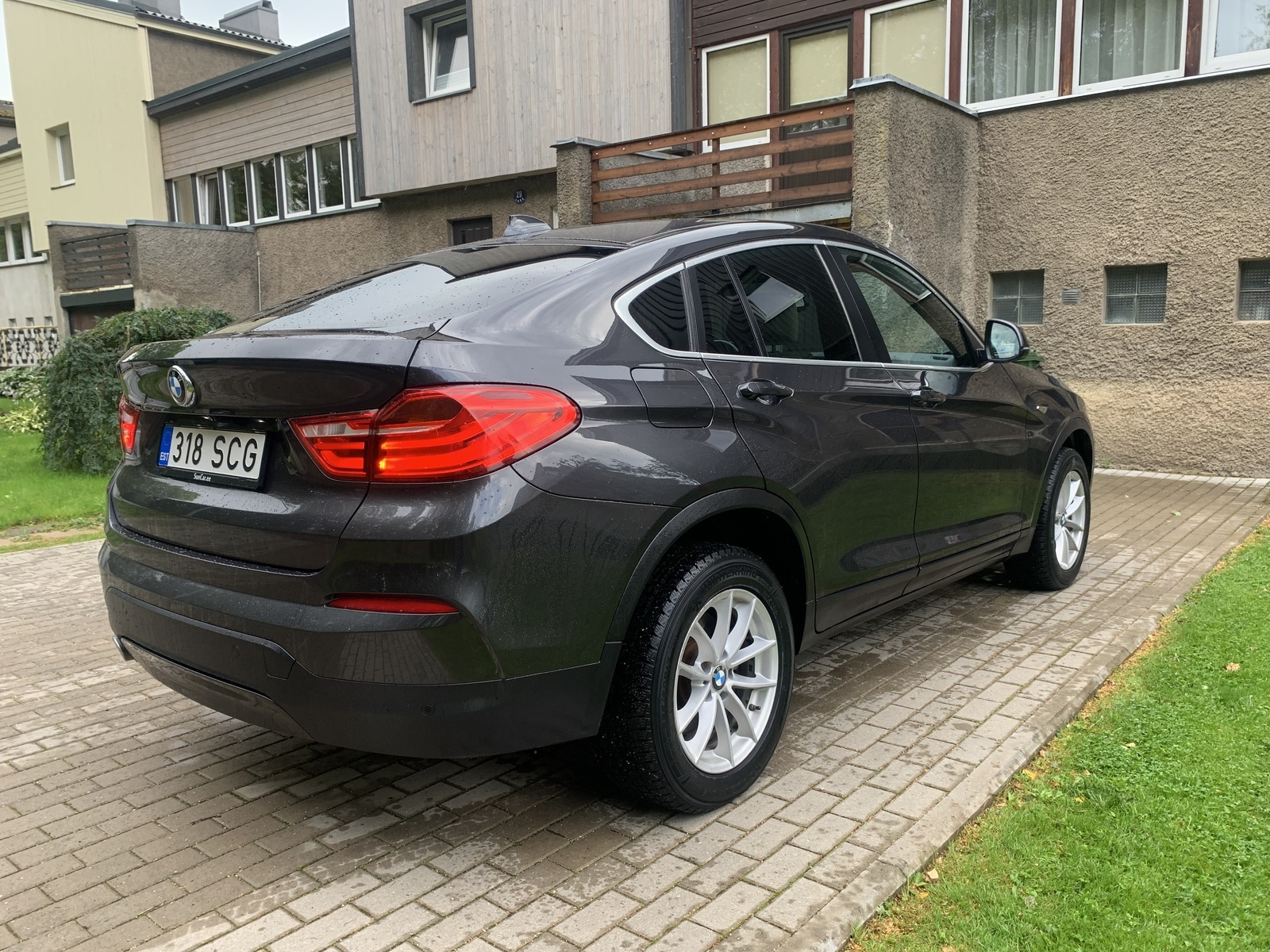 BMW X4 2015, kuva 3/10