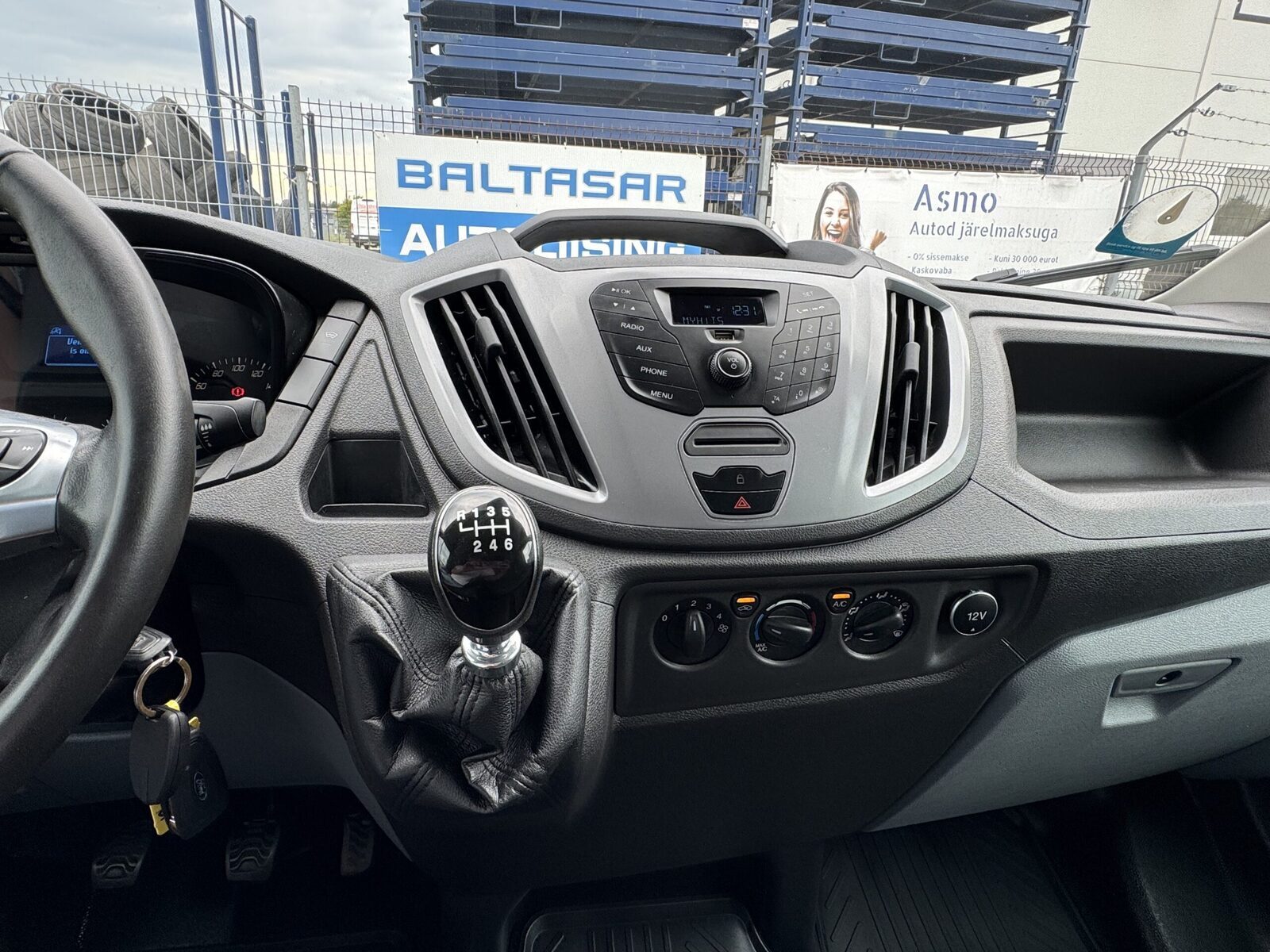 Ford Transit 2019, kuva 5/17