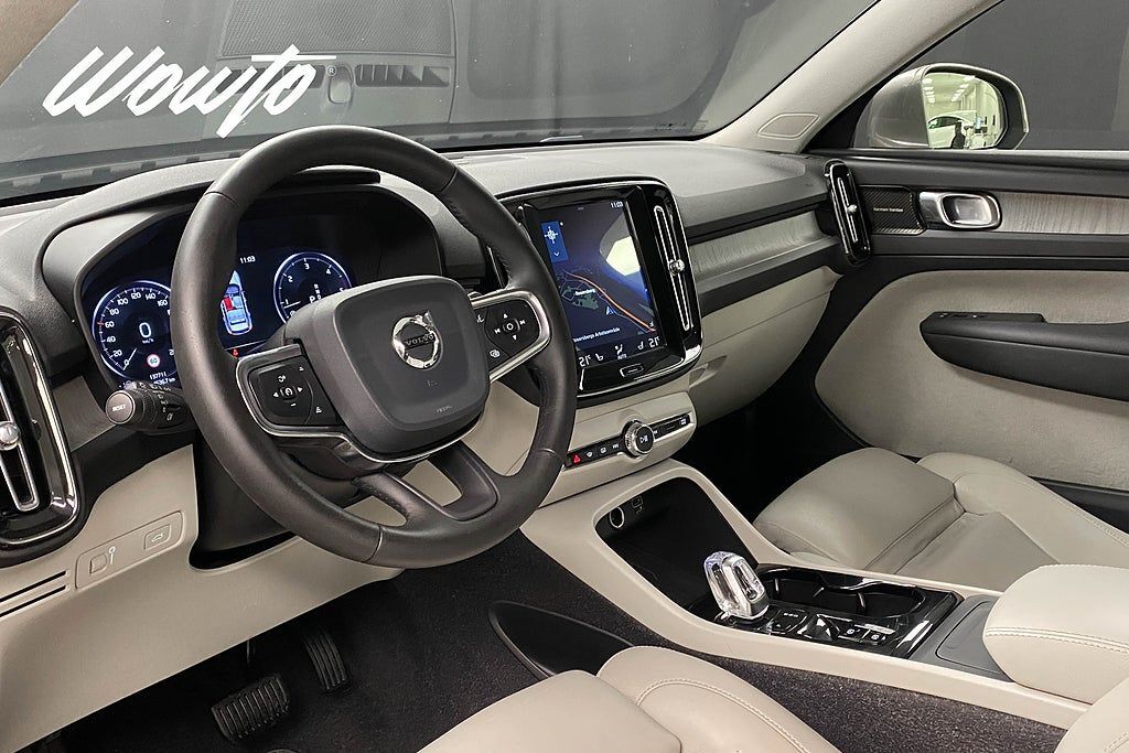 Volvo XC40 2019, photo 6/10