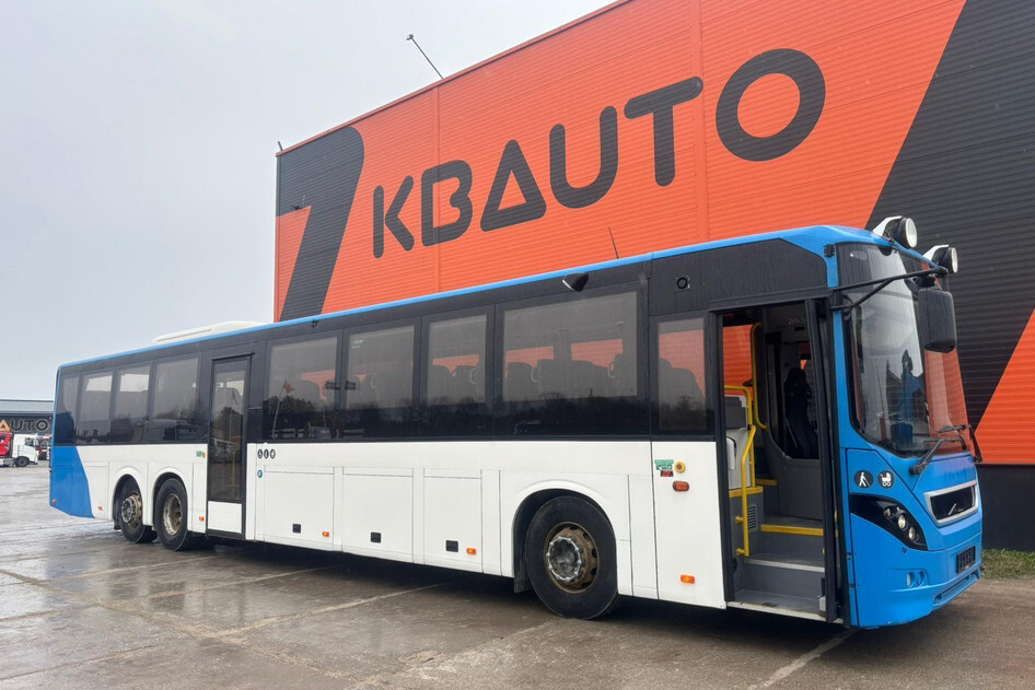 Volvo B8R 8900 6x2*4, 2015, 320 kW, дизель, автомат