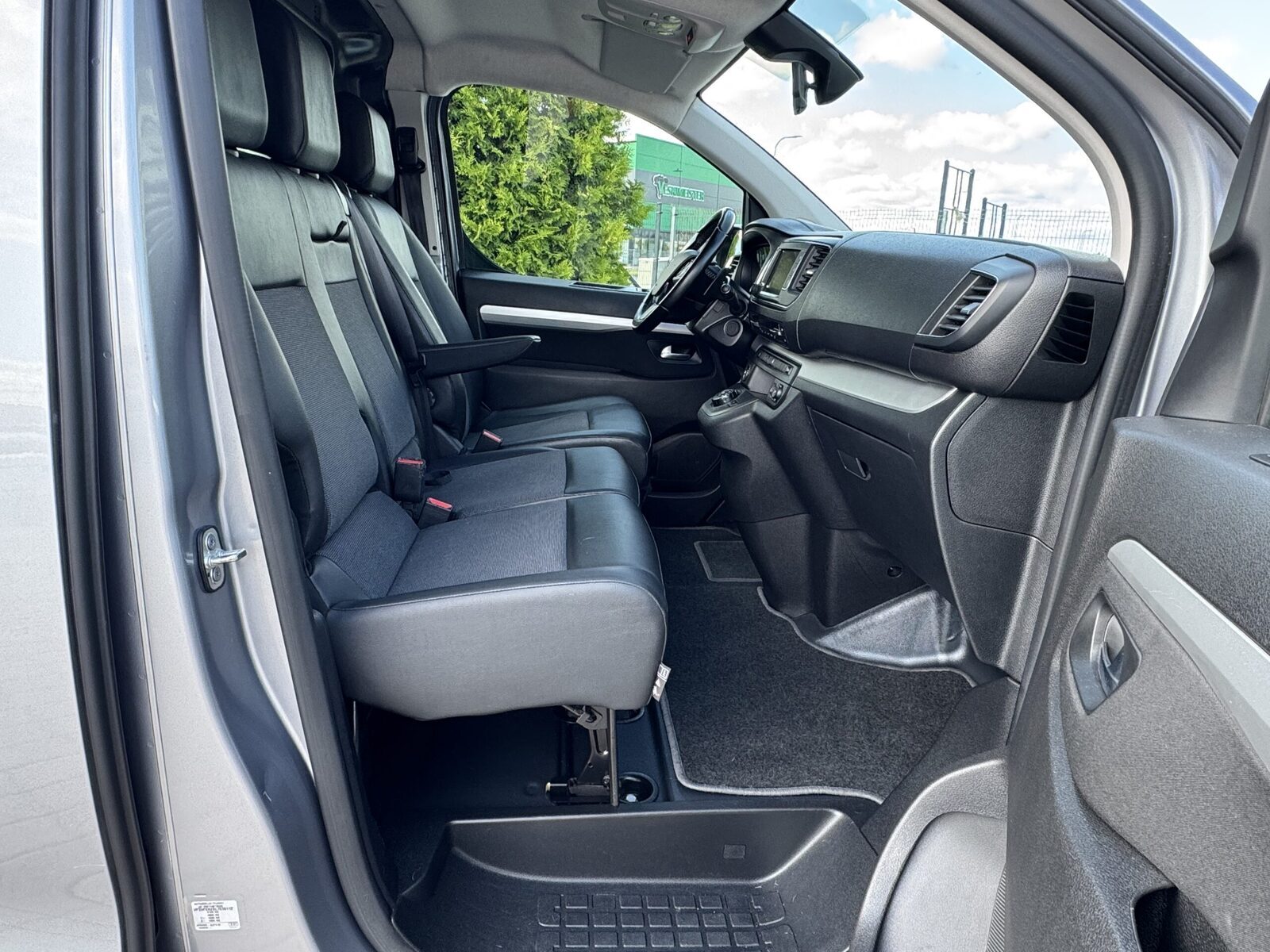 Peugeot Expert 2020, kuva 3/18