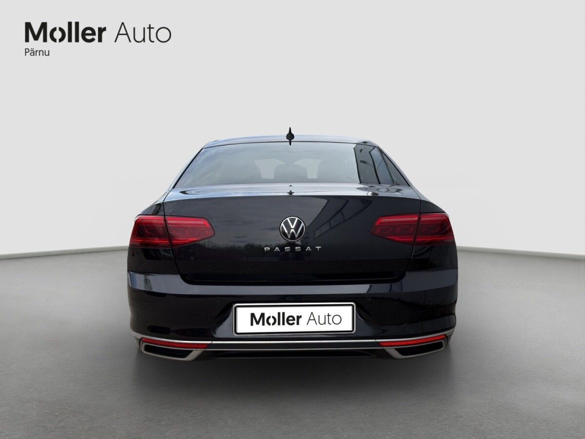 Volkswagen Passat 2021, photo 4/7