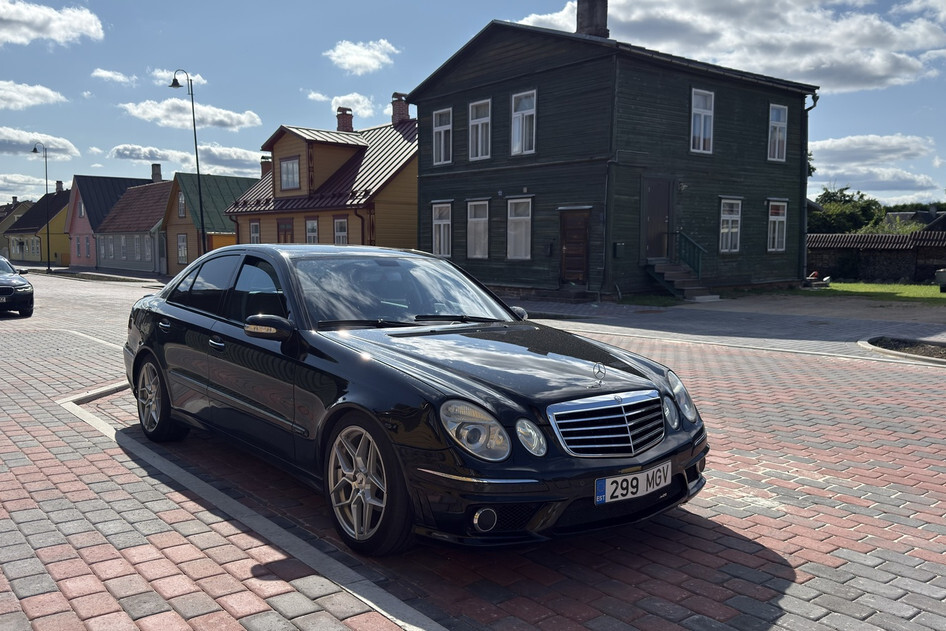 Mercedes-Benz E 220, 2004, 2.1, 110 kW, diesel, automatic, rear-wheel drive