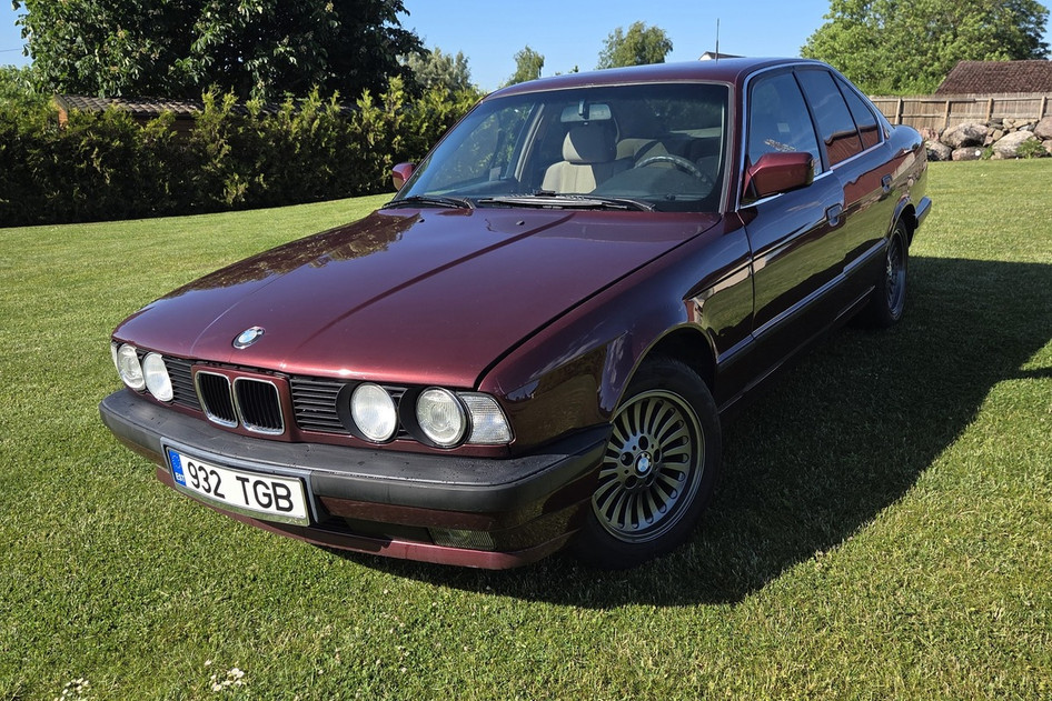 BMW 520, 1988, 2.0, 95 kW, petrol, manual, rear-wheel drive