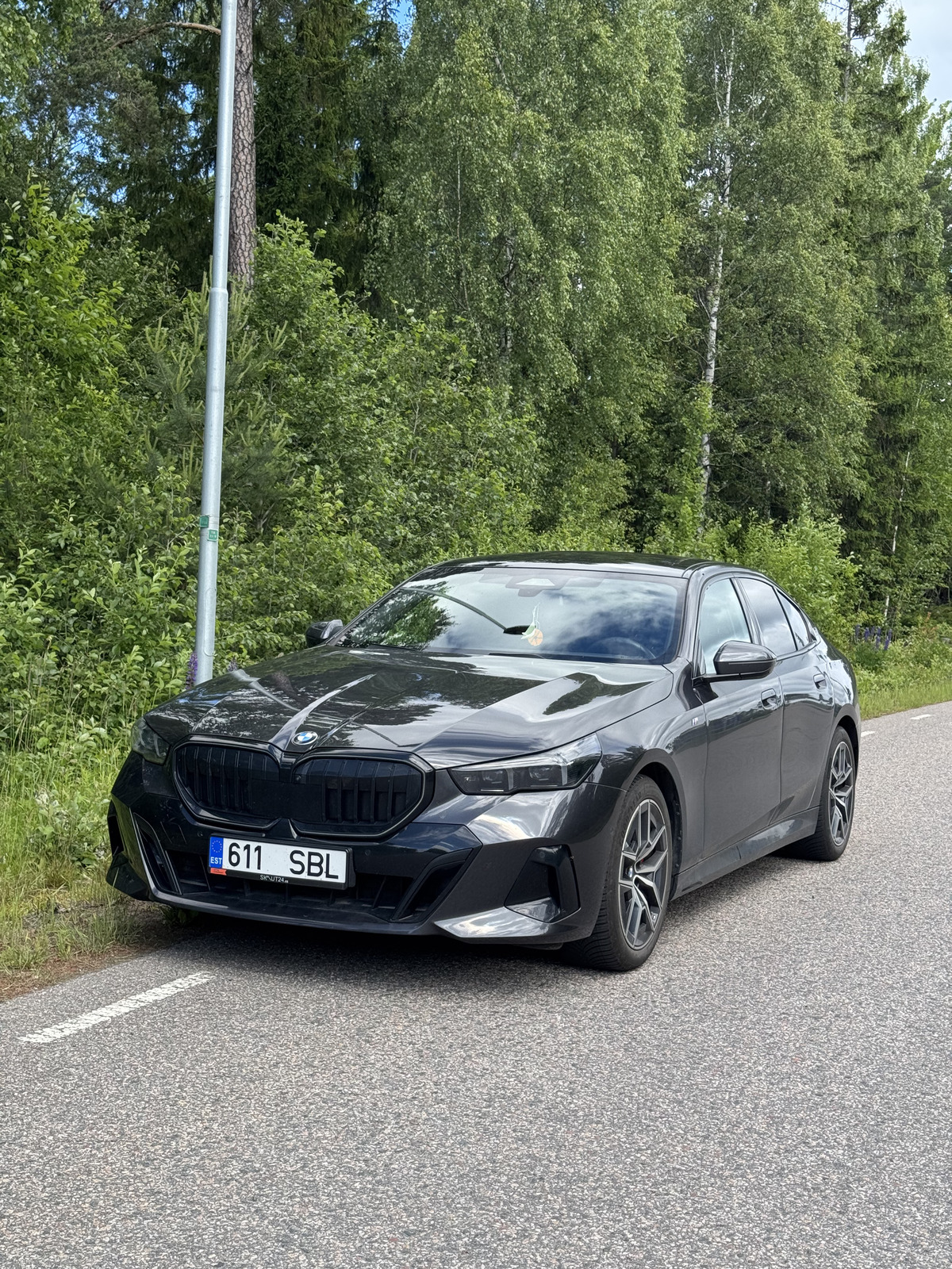 BMW 520 2023, photo 3/10