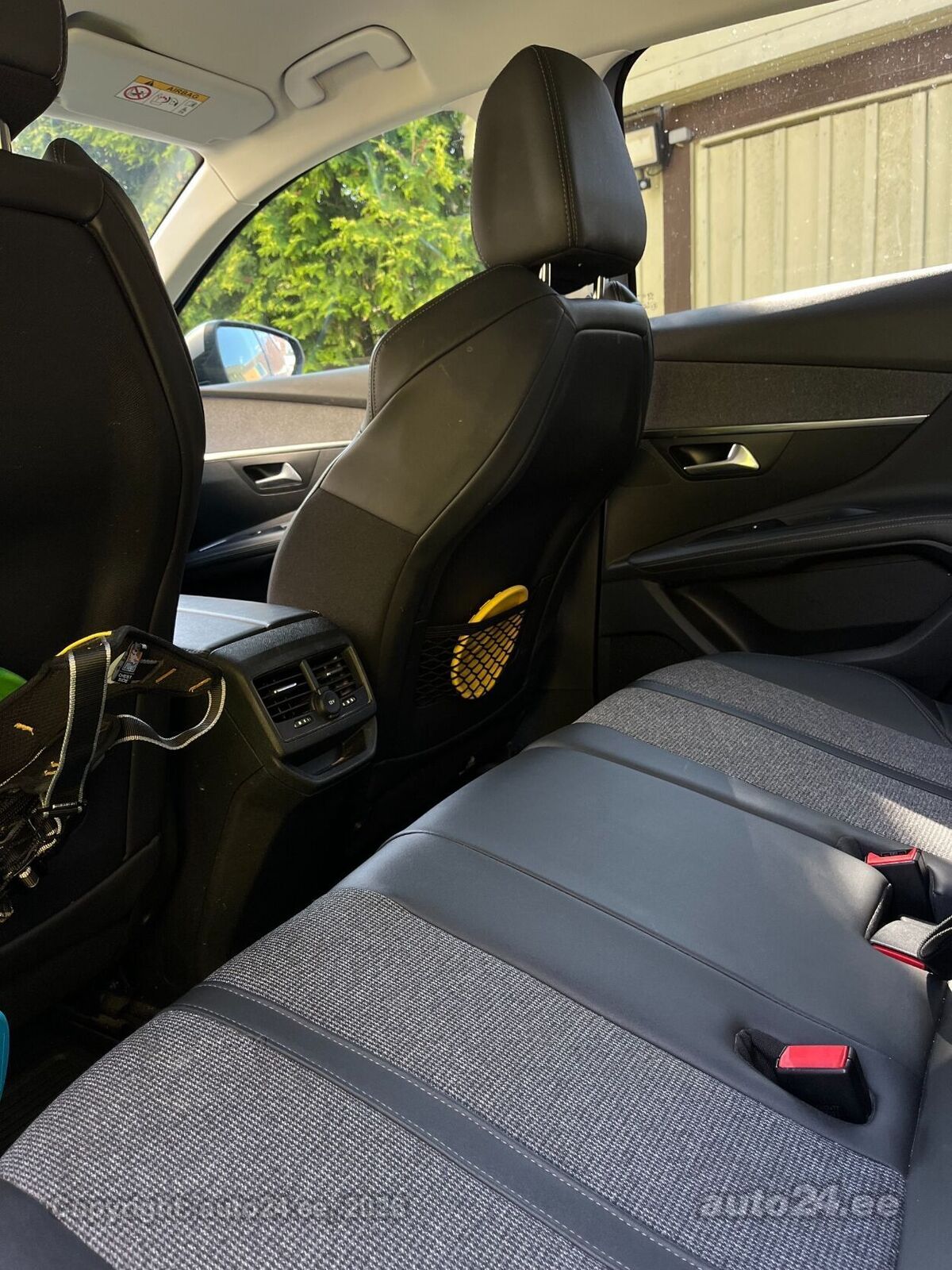 Peugeot 3008 2020, kuva 6/8