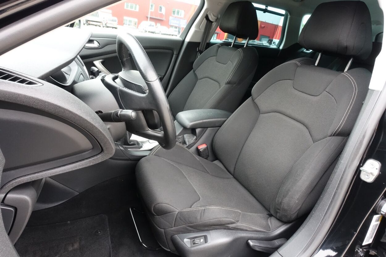 Citroën C5 2015, photo 7/30