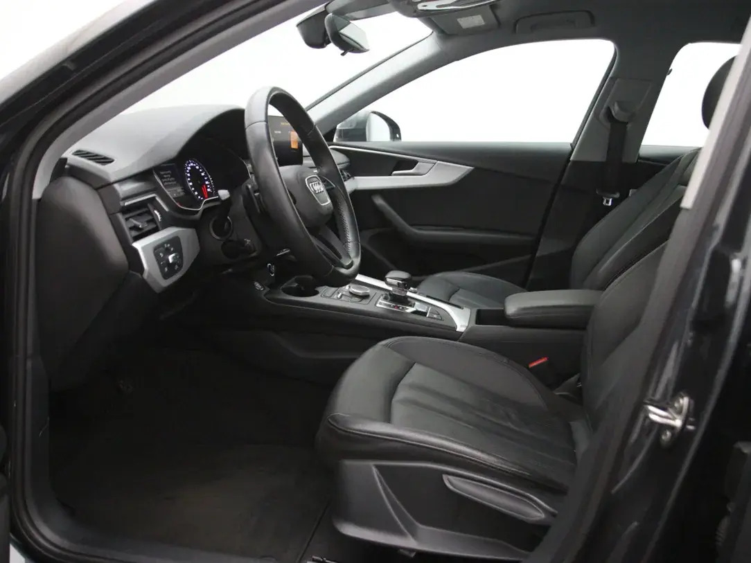 Audi A4 2018, kuva 4/10