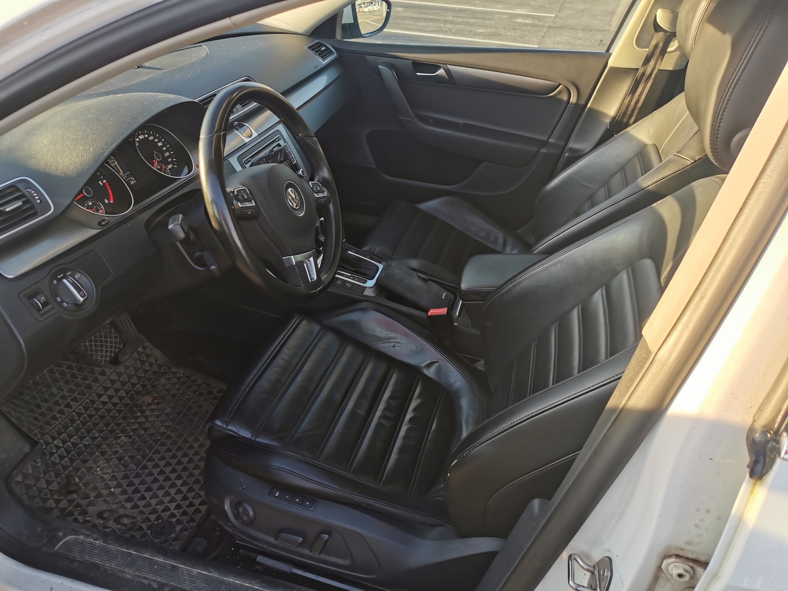 Volkswagen Passat 2013, kuva 5/8
