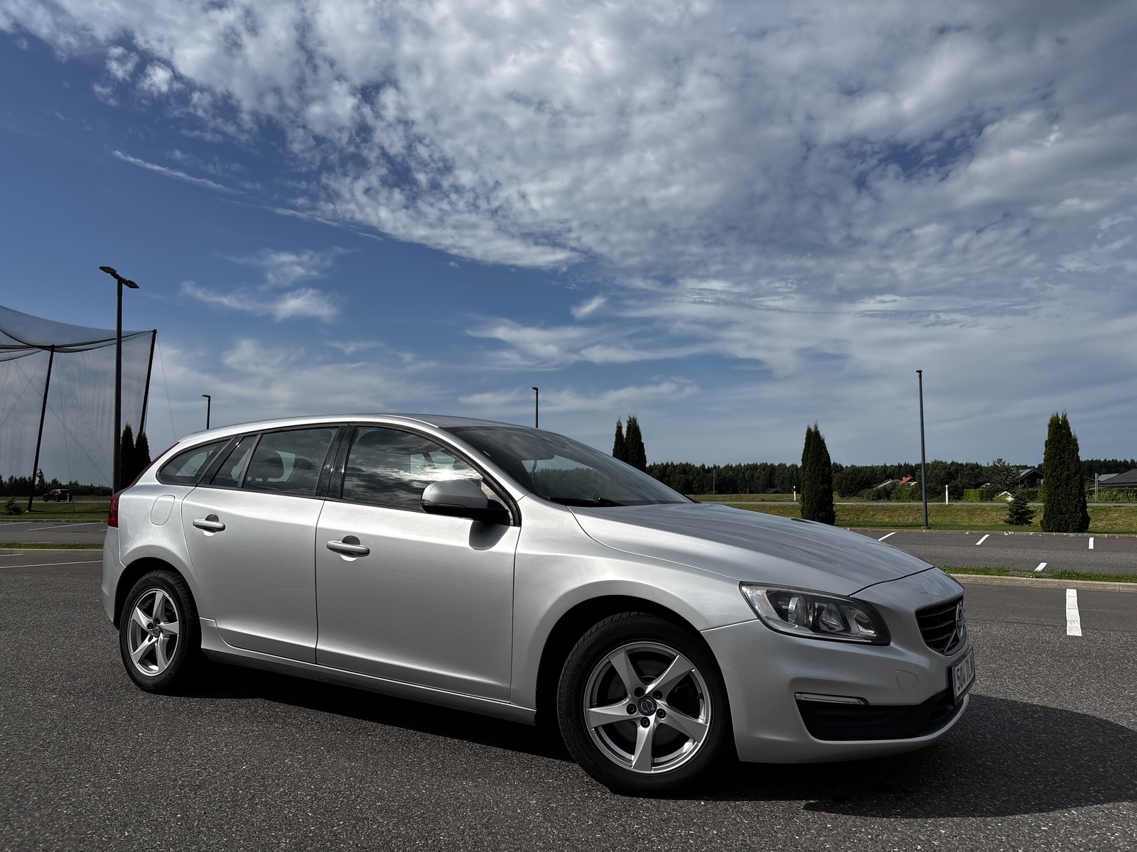 Volvo V60 2016, photo 4/14