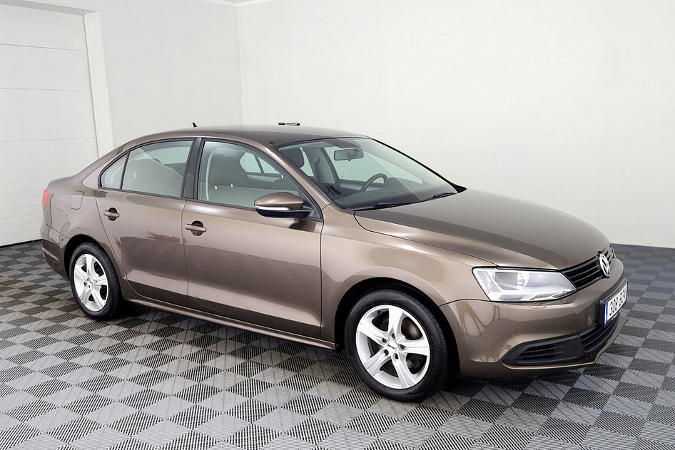 Volkswagen Jetta, 2012, 1.2, 77 kW, bensiin, manuaal, esivedu