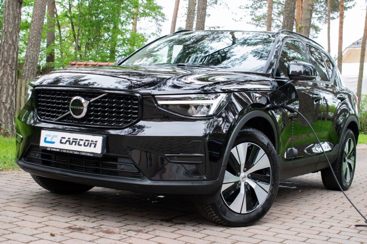 Volvo XC40 DARK Plus RECHARGE Intelli PRO Wntr 1.5 T5 PHEV Plug-In MY2023 192kW