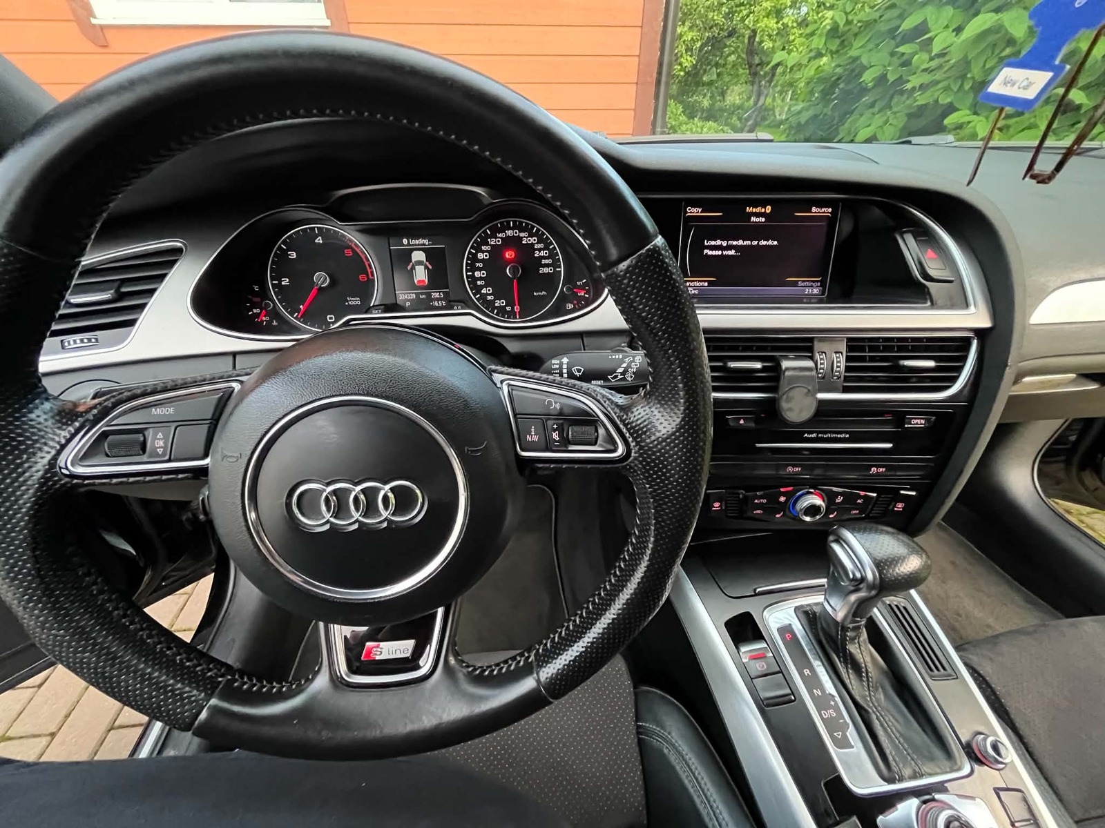 Audi A4 2012, kuva 6/10
