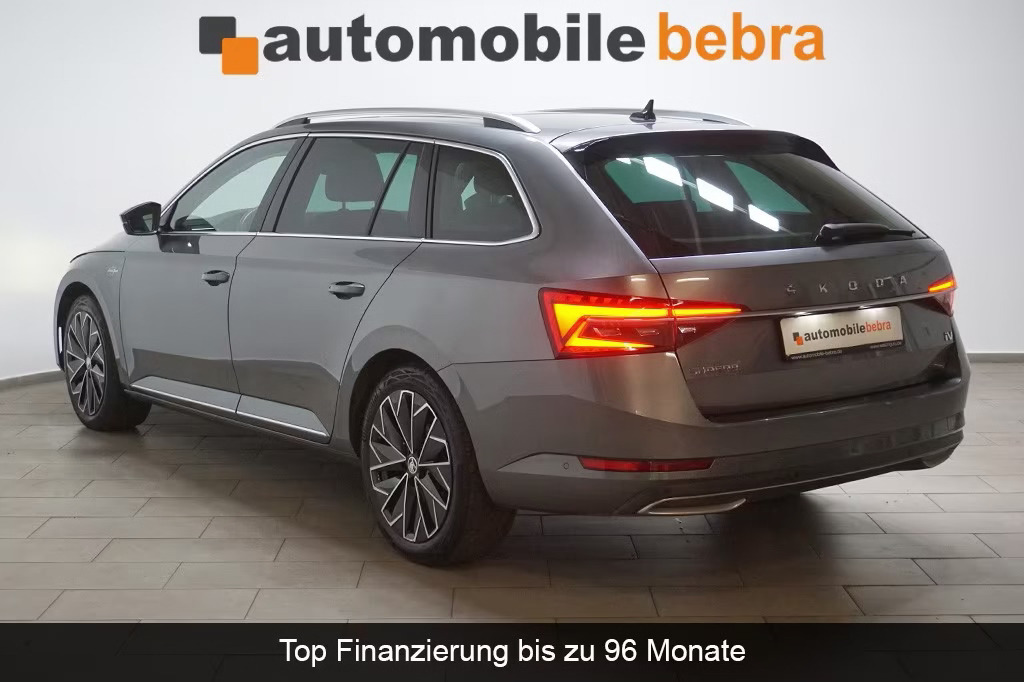 Škoda Superb L&K 2022, photo 6/13