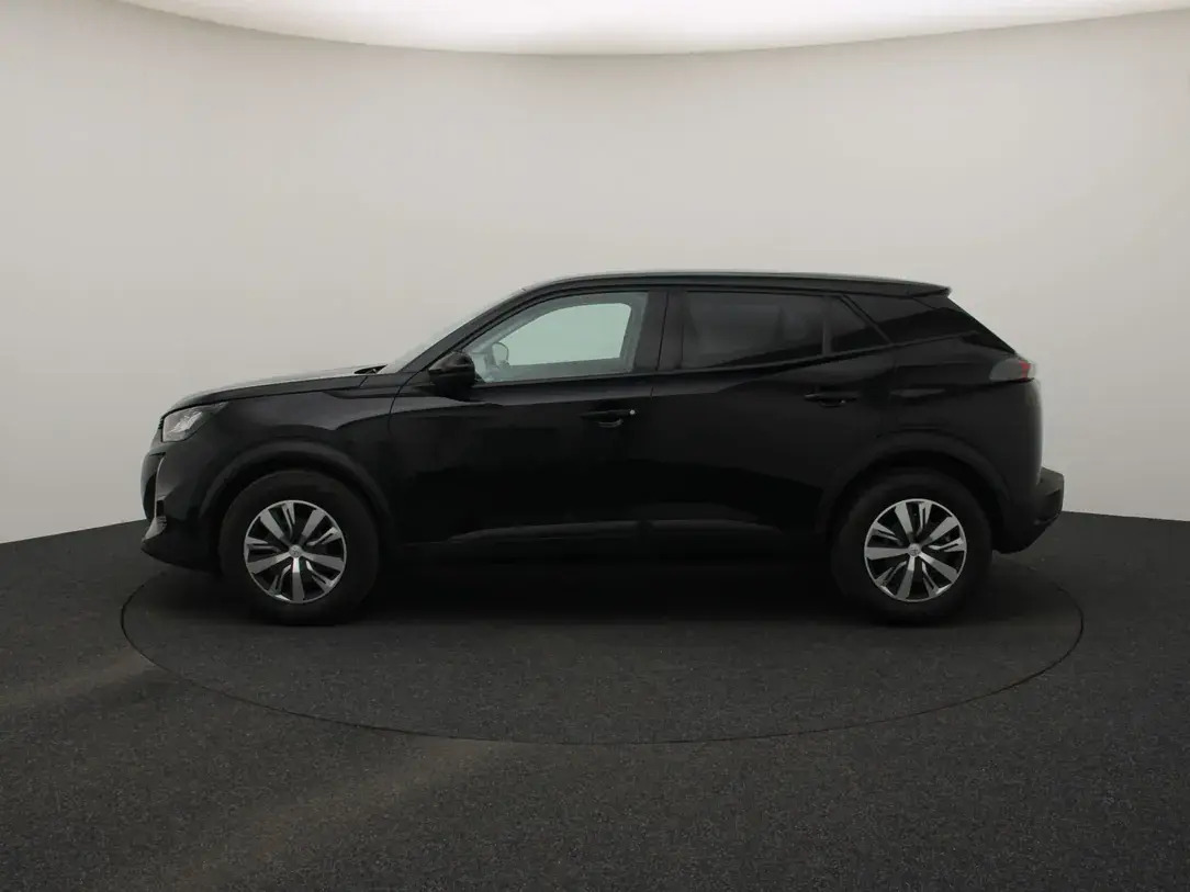 Peugeot 2008 Active 1.2 74kW 2021, photo 6/10