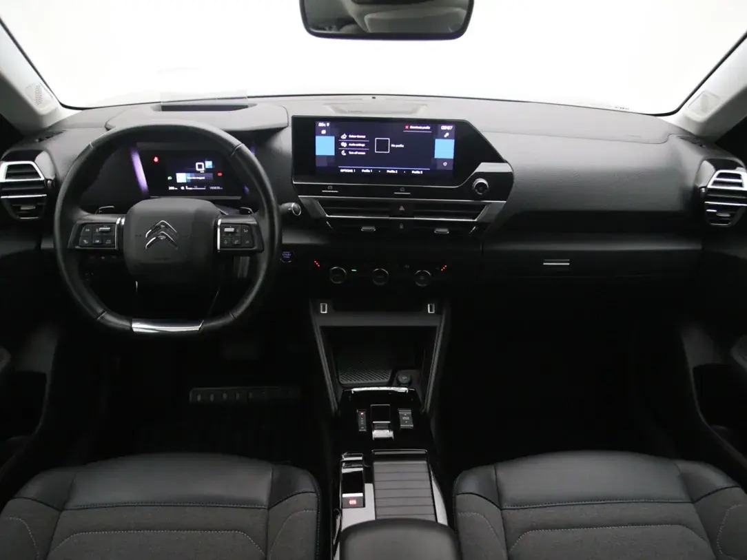 Citroën C4 2022, photo 2/34