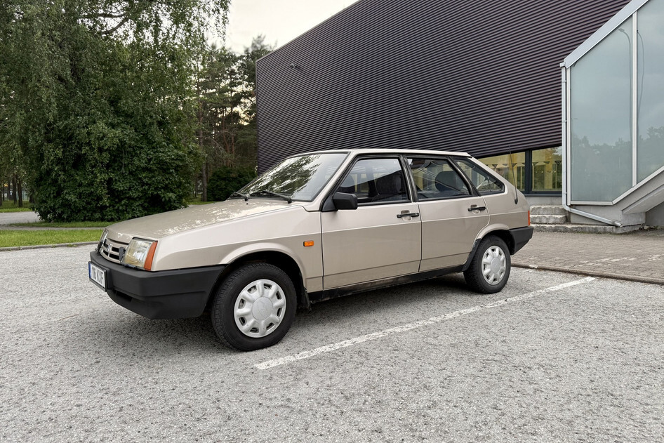 Lada Samara, 1998, 1.5, 52 kW, бензин, механическая, передний привод