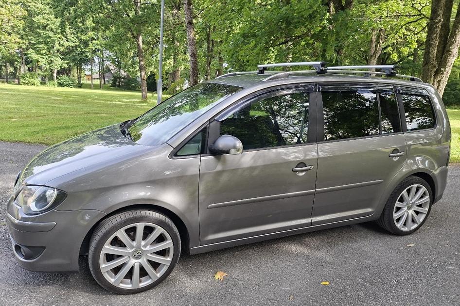 Volkswagen Touran, 2009, 1.9, 77 kW, diesel, manual, front-wheel drive