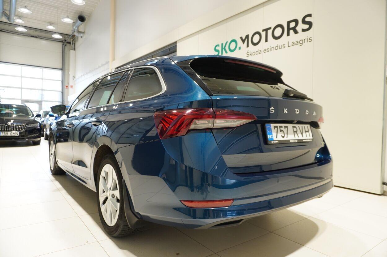 Škoda Octavia 2022, photo 2/24