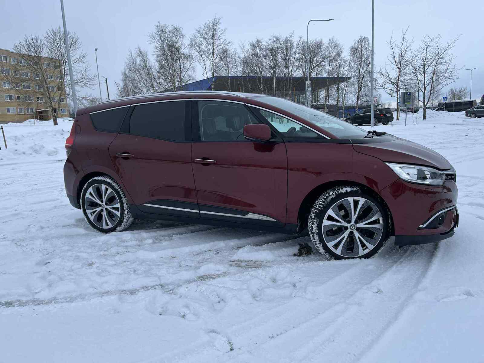 Renault Grand Scenic 2018, photo 4/16