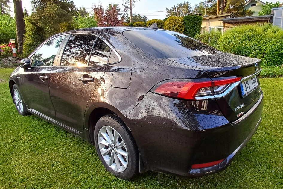 Toyota Corolla, 2019, 1.8, 72 kW, hübriid (bensiin/elekter), automaat, esivedu