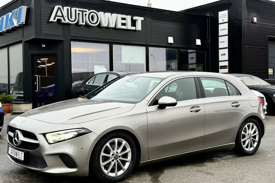 Mercedes-Benz A 180, 2020, 1.3, 100 kW, petrol, automatic, front-wheel drive