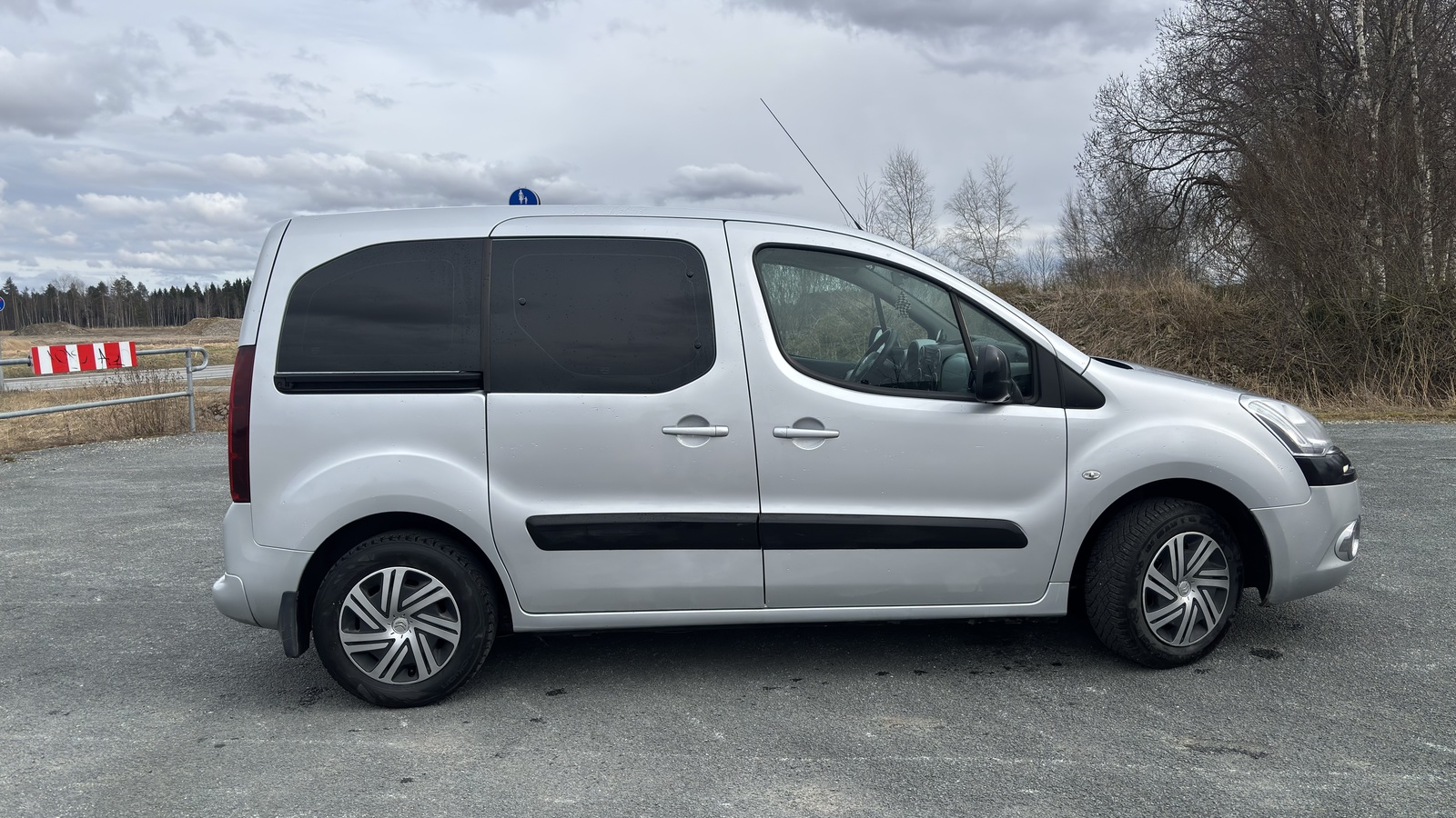 Citroën Berlingo 2013, photo 6/16