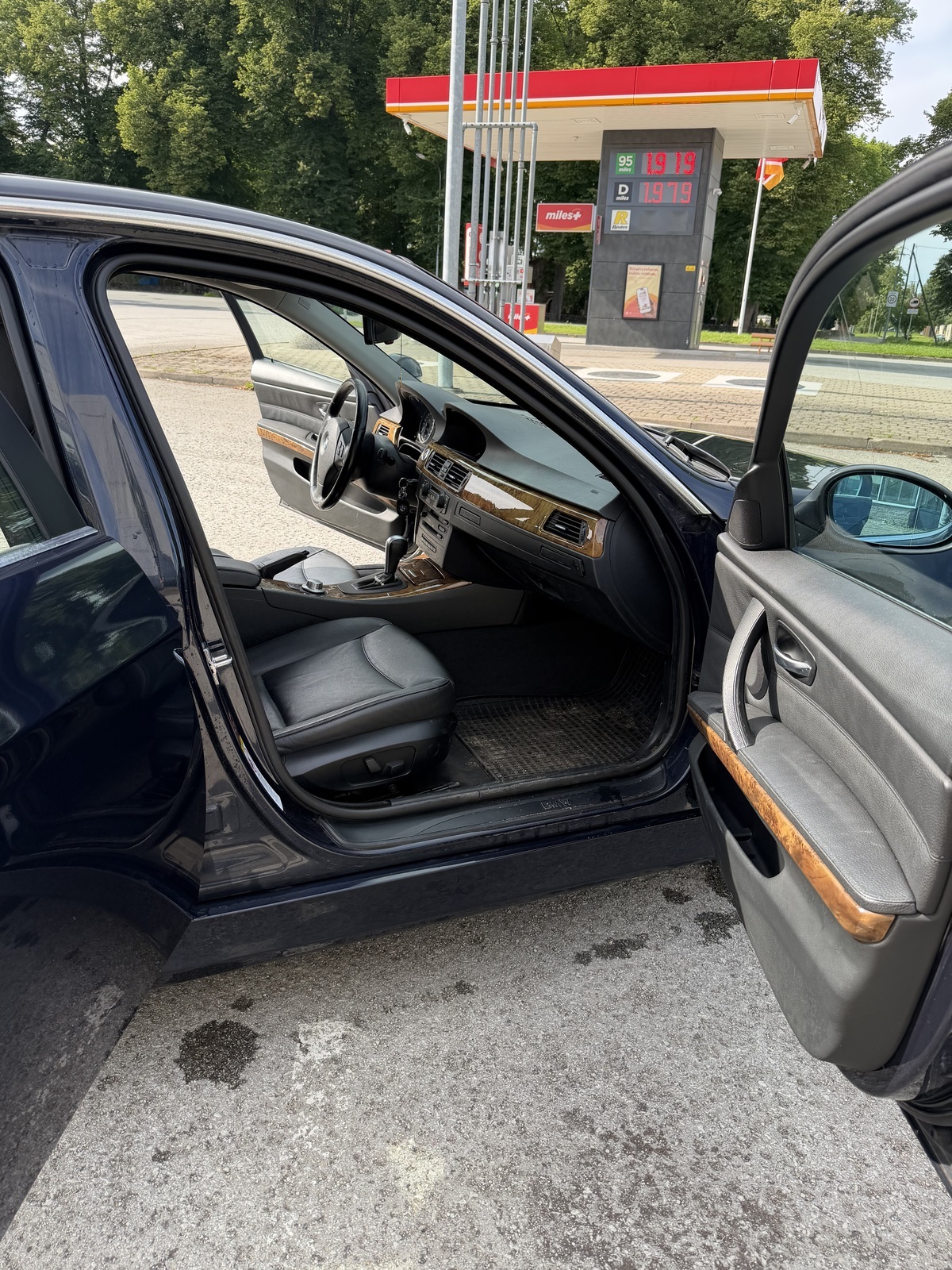 BMW 330 2005, photo 5/13
